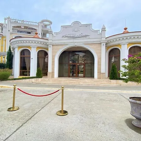 Bratanov Harmony Monte Carlo Apartment Slantschew brjag