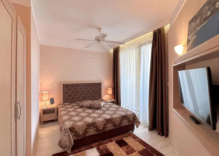 Bratanov Harmony Monte Carlo Apartamento