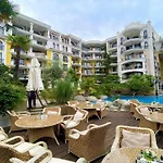 Apartmán Bratanov Harmony Monte Carlo *