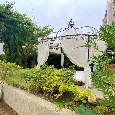 公寓 Bratanov Harmony Monte Carlo 阳光海滩