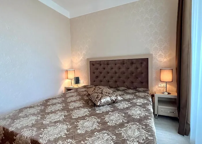 Bratanov Harmony Monte Carlo Lägenhet *