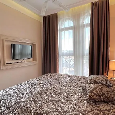 Bratanov Harmony Monte Carlo Σάνι Μπιτς