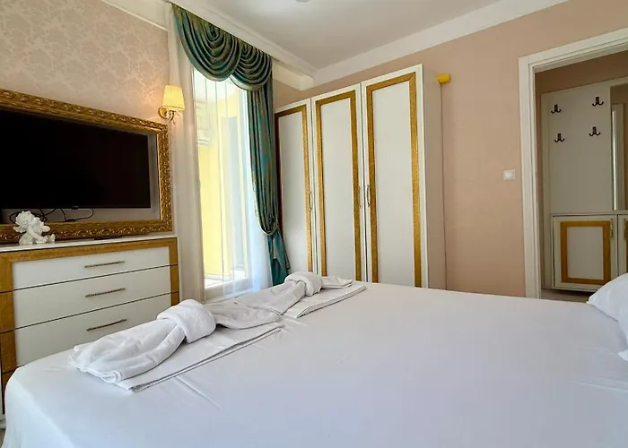 Apartment Bratanov Harmony Monte Carlo *